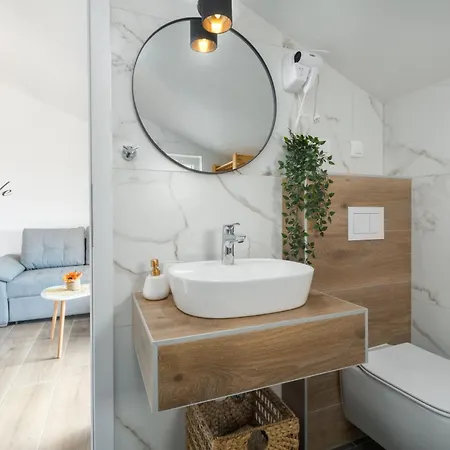 Moderne Mit Meerblick Apartment