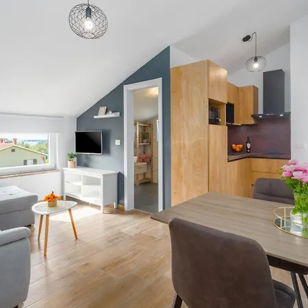 Moderne Mit Meerblick Apartment
